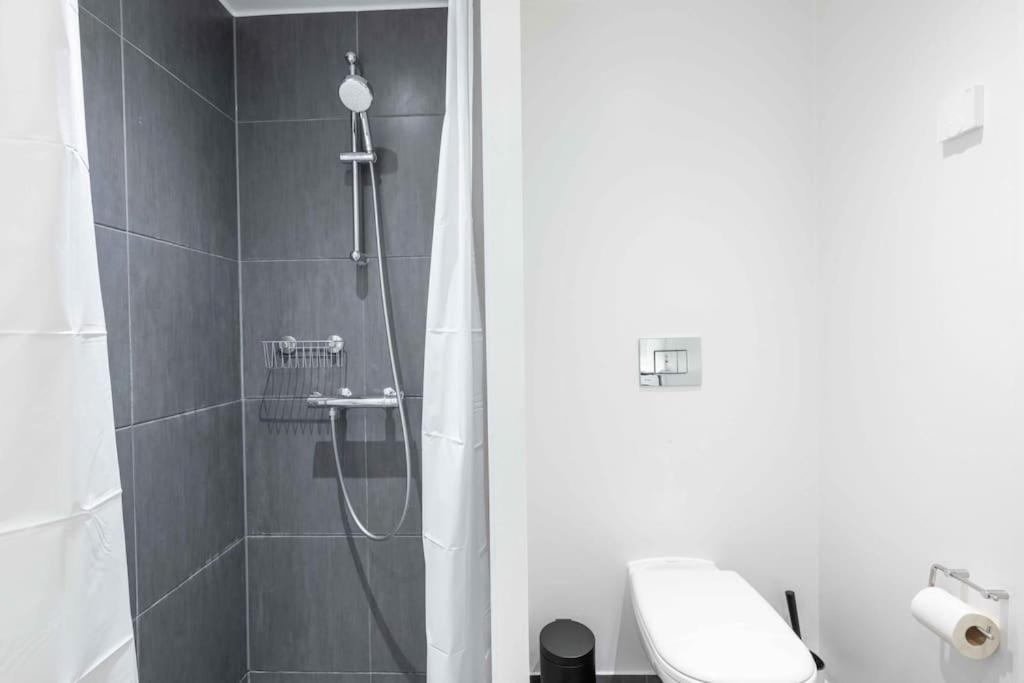 Step-Free Flat For 8 People Near Amager Beach Копенгаген Экстерьер фото